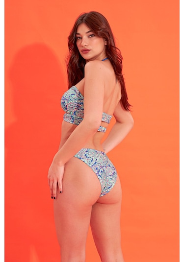 Loya Kadın Renkli Marana Boyundan Bağlamalı Tek Üst Bikini Çok Renkli