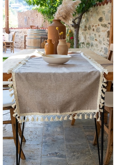 Vivamaison Pamuk Püsküllü Runner Masa Örtüsü 45 x 150 Kahverengi