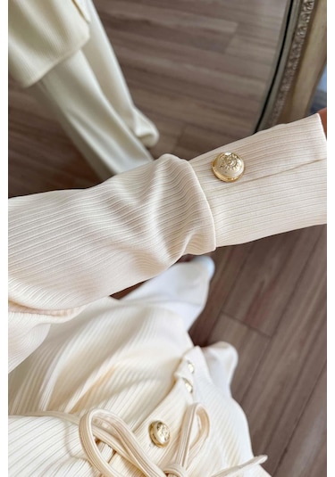 Gold Düğme Detaylı Fitilli Takım - Bej Bej