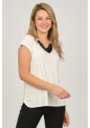 Sistas Kadın İşlemeli V Yaka Bluz 6690122 Ekru-Ekru
