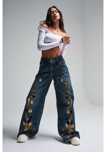 Itsbasic Kadın T.kot Rengi Nakışlı Tasarım Palazzo Fit Denim Jean Kırmızı