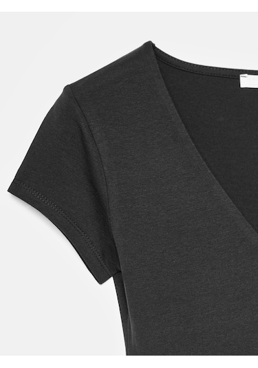 Dilvin 32840 V Yaka Basic T-shirt-siyah