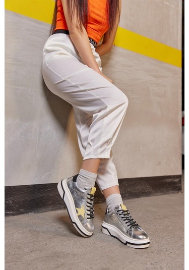 Sveta Gümüş Hakiki Deri Kadın Sneaker-Gumus Gümüş