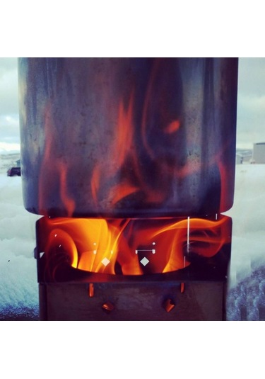 Portatif Kamp Ocağı. Kamp Sobası Ve Portatif Ocak Roket Ocak Siyah