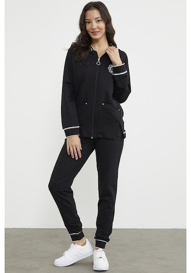 Nakış Detaylı Jogger Eşofman Takım - Siyah 001