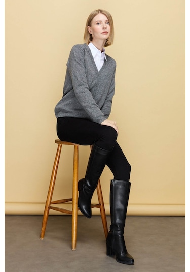 Desen Triko Kadın V Yaka Yün Hırka 21021 Füme