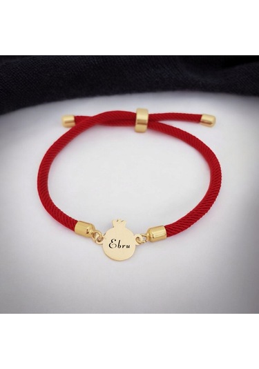 Ebru İsmine Özel 14 Ayar Altın Plakalı Nar Motifli İpek Örgülü Hediye Bileklik-323isim-kırmızı Altın