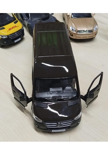 Kinsmart Oyuncak Metal Model Araba 1/36 Çek Bırak Mercedes Benz Ups Kargo Aracı