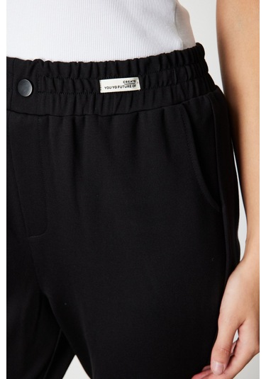 On Kadın Paça Arkası Uzun Dikişli Eşofman Altı 66122 Siyah Siyah