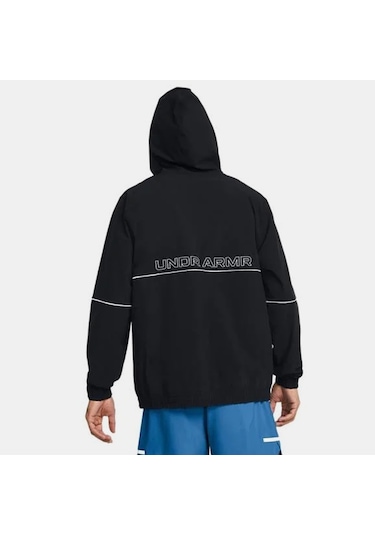 Under Armour Baseline Woven Erkek Siyah Ceket Düz 1383400 Siyah