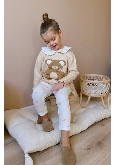 Kız Çocuk Teddy Bear Sevimli Ayıcık Süzene Nakışlı Triko Kazak Fitil Çiçekli Tayt Alt Üst Takım Sütlü Kahve Kız Çocuk Teddy Bear Sevimli Ayıcık Süzene Nakışlı Triko Kazak Fitil Çiçekli Tayt Alt Üst Takım Sütlü Kahve