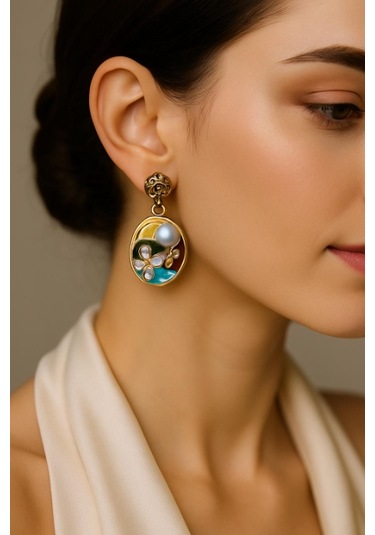 Çiçek Motifli İncili Küpe Çok Renkli