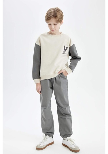 DeFacto Erkek Çocuk Bağcıklı Beli ve Paçası Lastikli Cepli Jogger Gabardin Pantolon C7577A824WNKH401