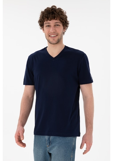 U.S. Polo Assn. Erkek Regular Fit V Yaka Lacivert Basic Tişört 50305858-VR033 U.S. Polo Assn. Erkek Regular Fit V Yaka Lacivert Basic Tişört 50305858-VR033