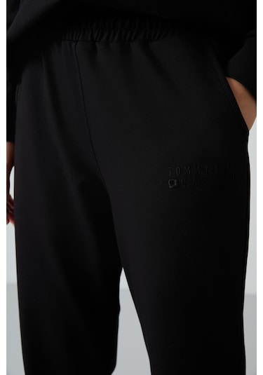 Tommy Life Siyah Basic Pamuklu O Yaka Oversize Lastik Paça Kadın Eşofman Takım - 95287 Siyah