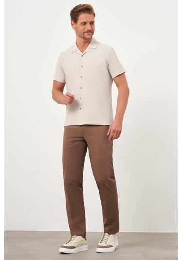 Morven Erkek Bej Viscon Apaçi Yaka Regular Fit Kısa Kol Gömlek Bej
