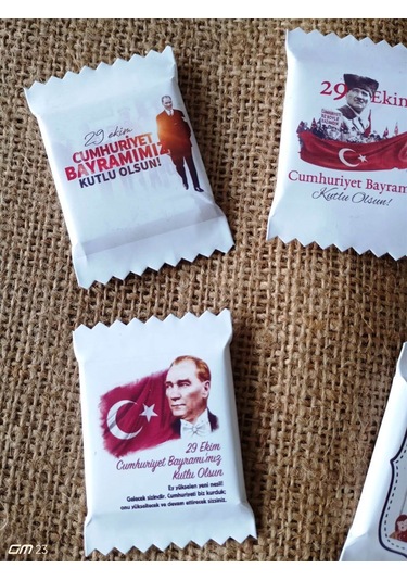 Farklı Market 29 Ekim Çikolatası Cumhuriyet Bayramı Çikolatası 20 Adet