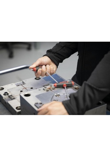 Wiha 334ds Comfortgrip T-saplı Alyan Tornavida 6 X 150mm 26169