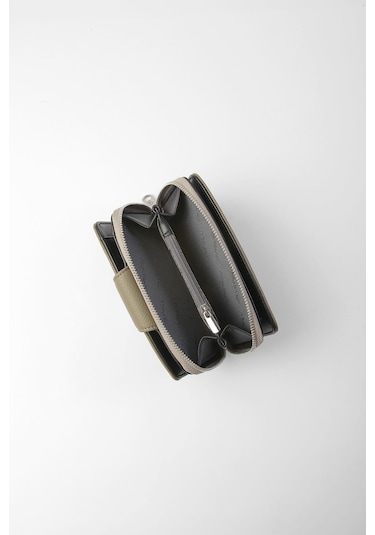 Cengiz Pakel Orta Boy Çıt Çıt Detaylı Kadın Cüzdan/portföy - 65300 - Haki/siyah 65300-haki-siyah