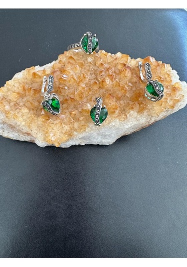 Aysesa Kalpli Yeşim Taşı Üzeri Markazit Kadın Gümüş Set