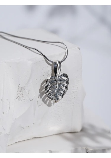 Lucente 925 Ayar Gümüş Monstera Yaprağı Kolye 215007326
