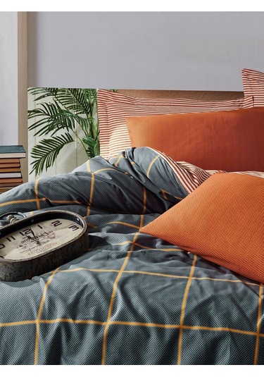 Modern Çift Kişilik Nevresim Takımı Stark Tarçın