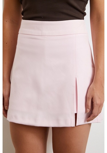 Yırtmaçlı Şort Etek Pembe Pembe