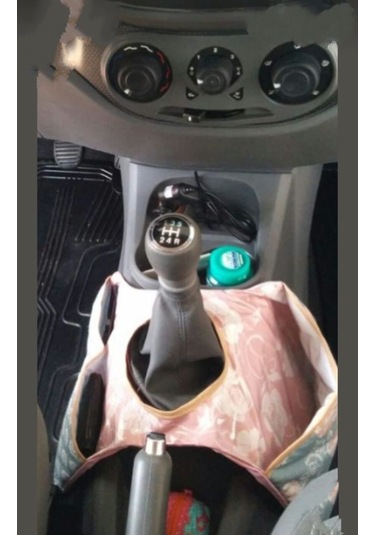 Oto Araç Vitese Takılan Ceplik