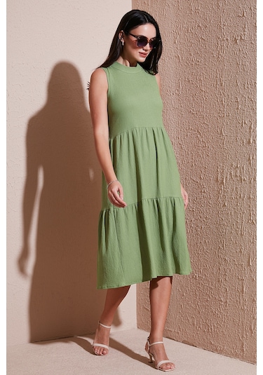 Lela Regular Fit Kolsuz Midi Bayan Elbise 5869008 Yağ Yeşili