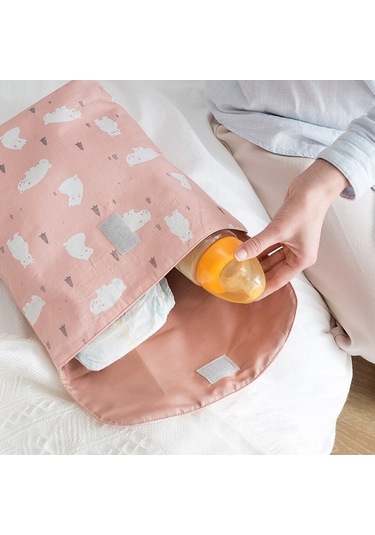 Pazly Büyük Kapasiteli Taşınabilir Bebek Bezi Çantası - Pratik Ve Şık Pembe Yıldız Desen Pembe