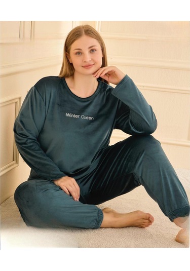 Mihra Kadın Kışlık Bisiklet Yaka Kadife Battal Pijama Takımı 132214p - 1 Adet Petrol Mihra Kadın Kışlık Bisiklet Yaka Kadife Battal Pijama Takımı 132214p - 1 Adet Petrol