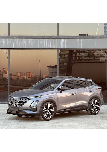 Chery Omoda 5 Parlak Siyah Boyalı Ön Lip Plastik