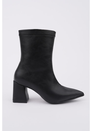 Muggo Codi Sivri Burun Kalın Topuklu Fermuarlı Kadın Bot Siyah
