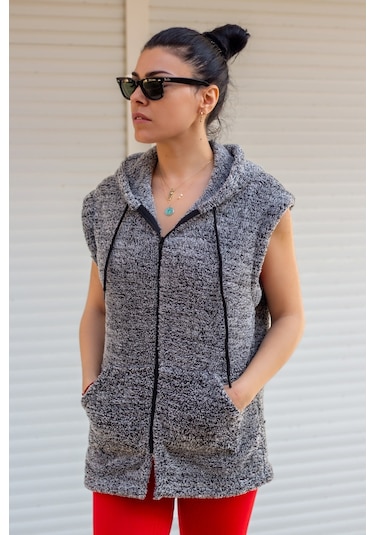 Kadın Gri Peluş Kalın Fermuarlı Kapüşonlu Yelek 23kylkmy01 001