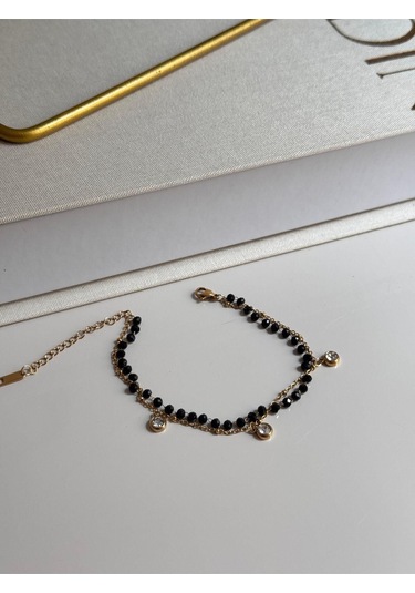 Siyah Boncuklu Sallantılı Taşlı Altın Kaplama Bileklik Altın