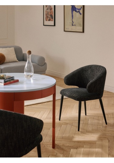 Celıa Bouclé Kollu Sandalye Midcentury Tarzında Şıklık Ve Konfor Siyah