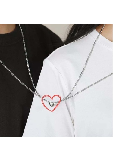 Hediye Vakti Mıknatıslı Kalp Çift Kolye