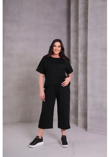 Önü Çimalı Takım Siyah