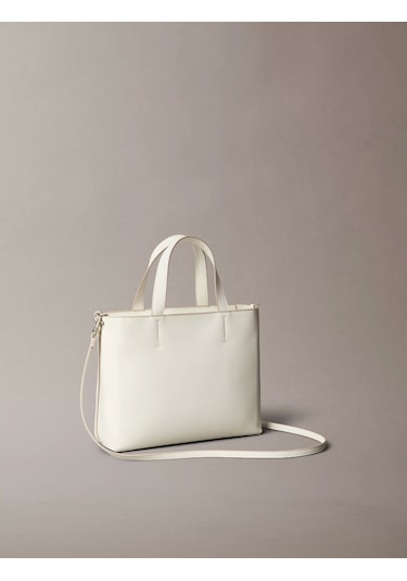 Calvin Klein Jeans Sculpted Mını Ew Tote Kadın Beyaz Çanta Lv04k3111g-fup Beyaz