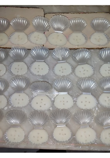 20 Adet Özel Günler İçin İstiridye Kutu Mum