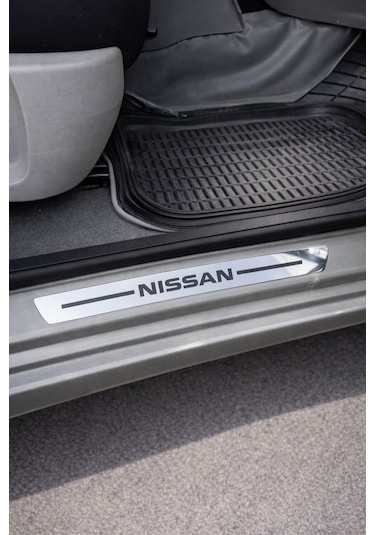 Nissan Krom Plastik 4 Parça Kapı Parlak Eşik Seti