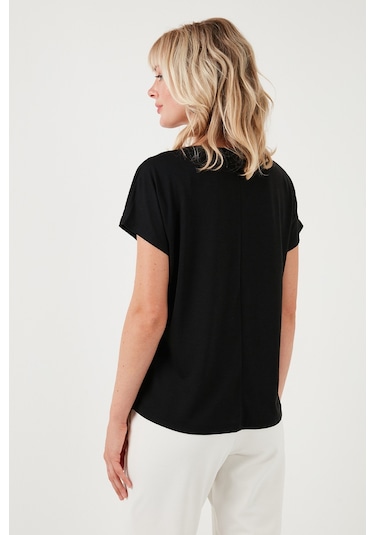 Lela Baskılı Bisiklet Yaka Regular Fit Bayan T Shirt 6671000 Siyah