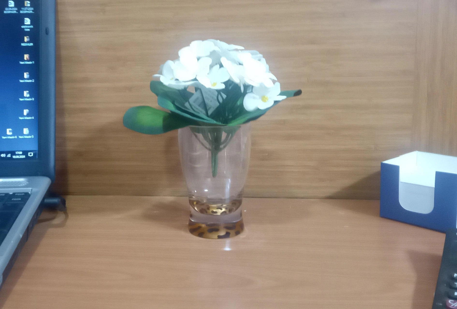 2 Adet Vazo Dahil,vazoda Çiçek,beyaz Yapay Çiçek,vazo Dekoratif Leopar 6x6x16cm Çok Renkli