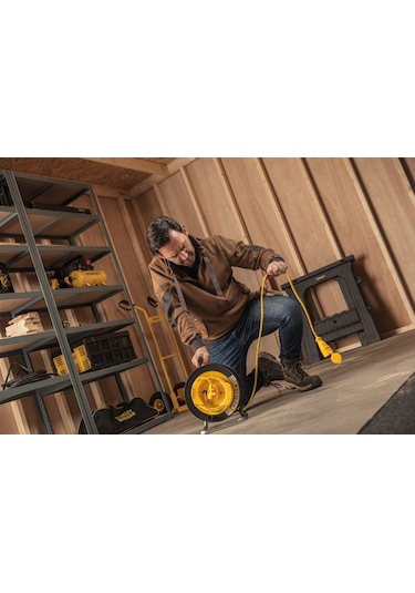 Stanley ST-G-3515+2 Makaralı Kablo 35 Mt, 3x1.5mm, 1 Prizli, IP44