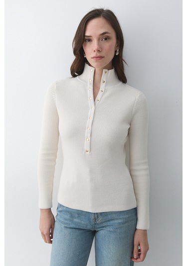 Krem Çıtçıtlı Boğazlı Kazak - 251037 Krem