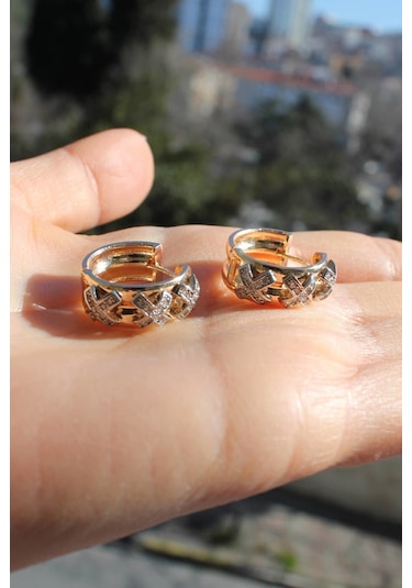 Niki Aksesuar Xoxo Yuvarlak Küpe - Taş Detaylı Gold