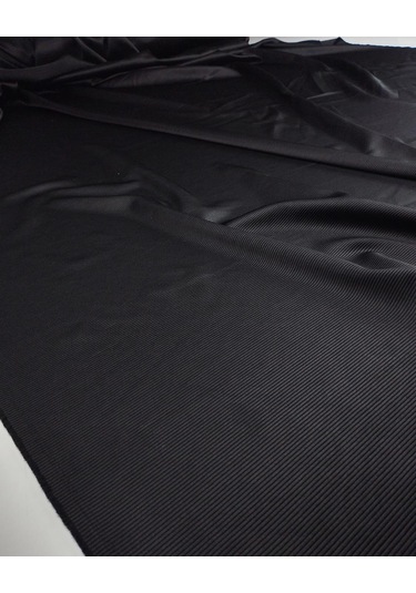 Siyah Renkte Tafta Benzeri Kumaş En: 140 Cm-10470 Siyah