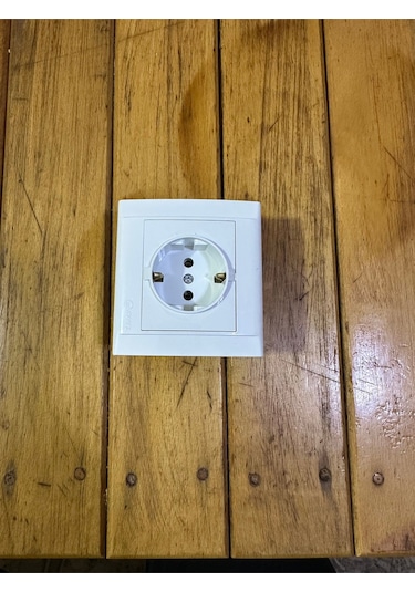 Sermer Pazarlama 1 Adet Makel Elektirik Prizi