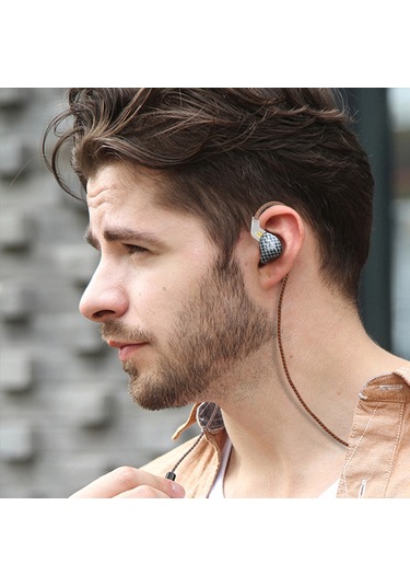 Çırtıklı Demir Kulaklık, Hifi Müzik