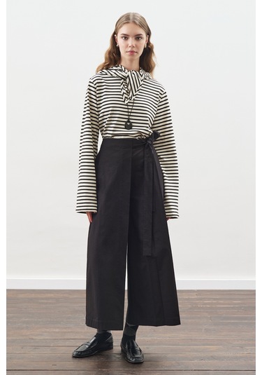 Etek Görünümlü Pantolon Siyah Siyah